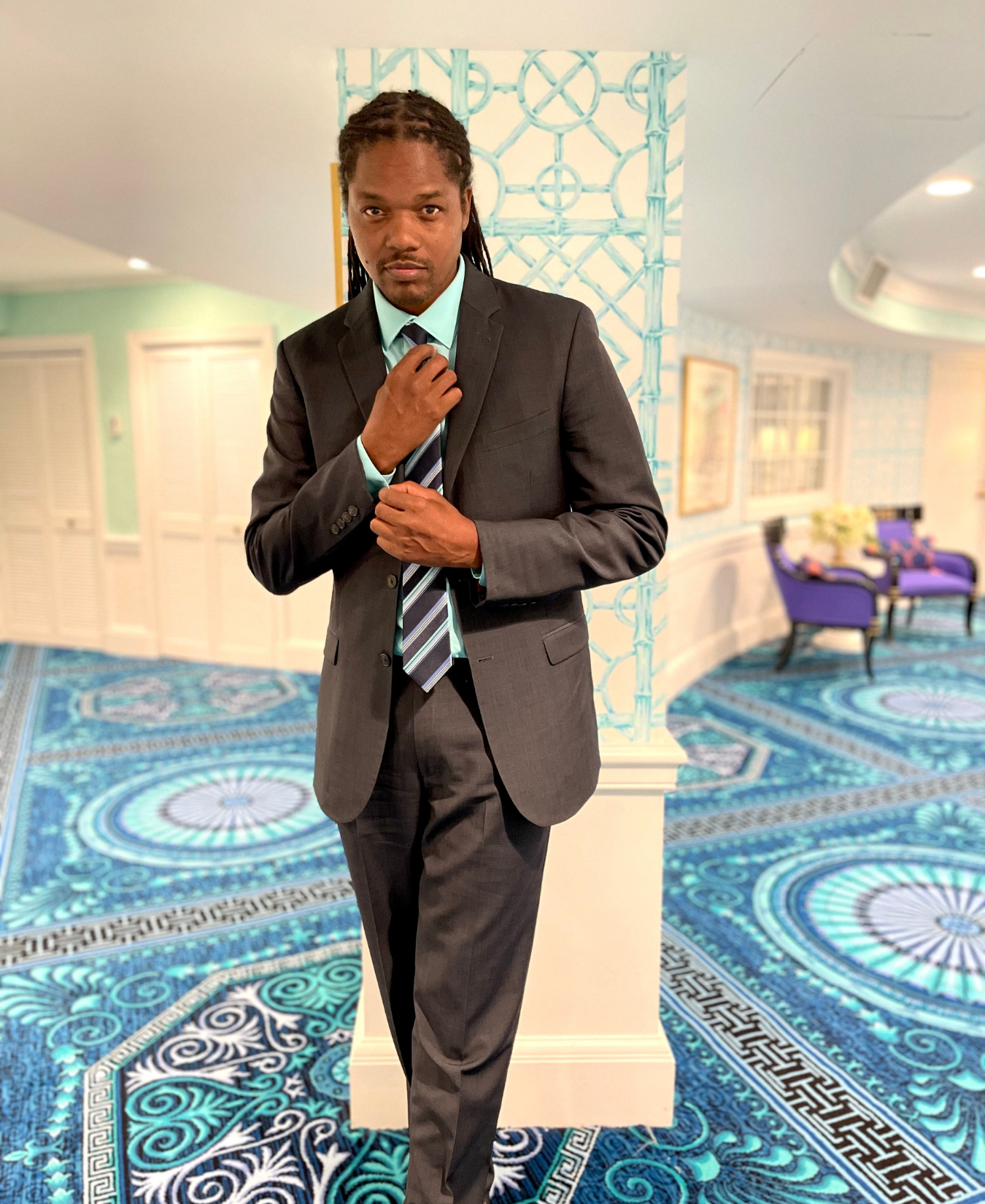 Photo of Landau Eugene Murphy, Jr. - soul-and-Sinatra singing sensation